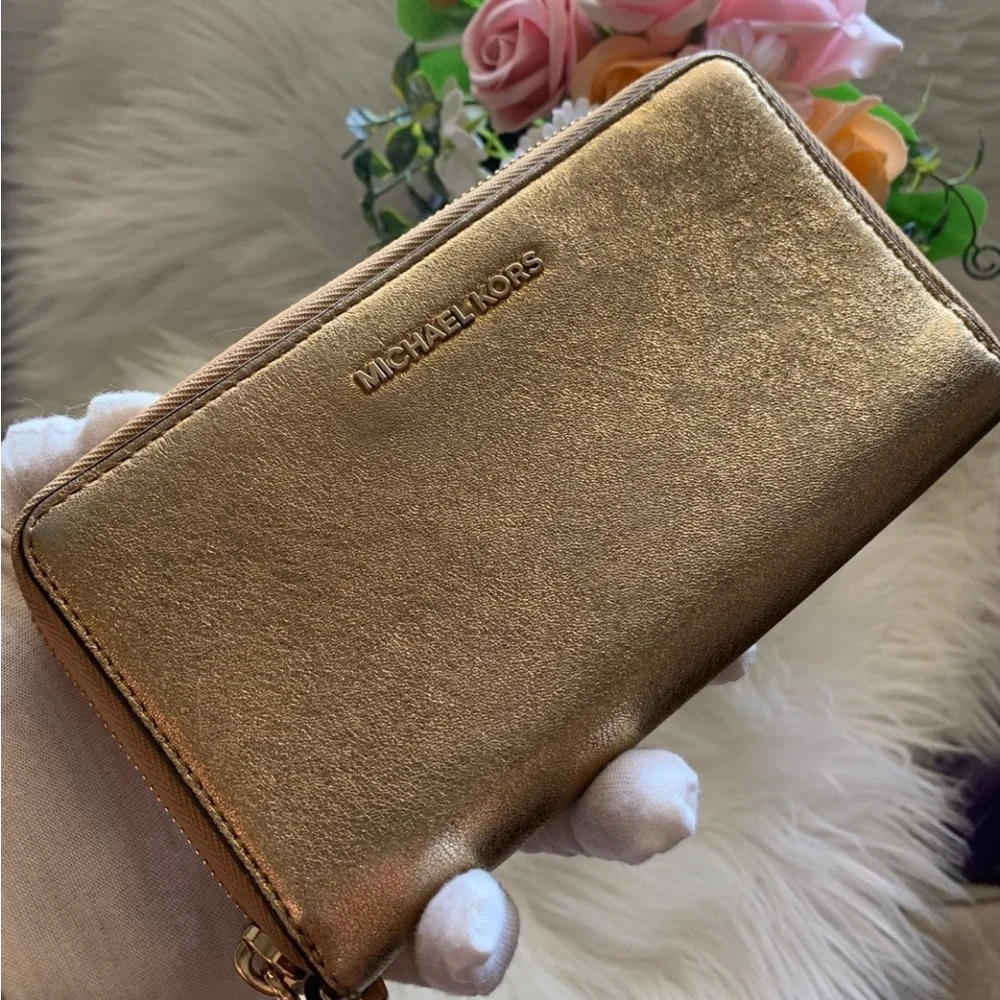 Michael Kors Metallic Gold Wallet